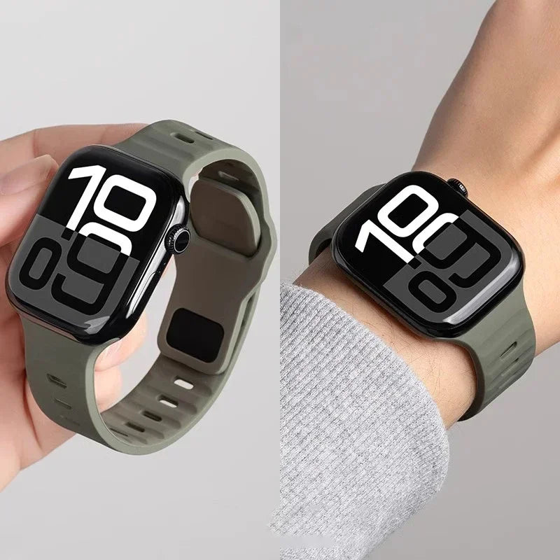 Strap For Apple Watch Band 49mm 44mm 45mm 41mm 40mm 42mm 38mm Soft Silicone sport Bracelet iwatch Serise 8 7 SE 6 5 9 Ultra 49mm