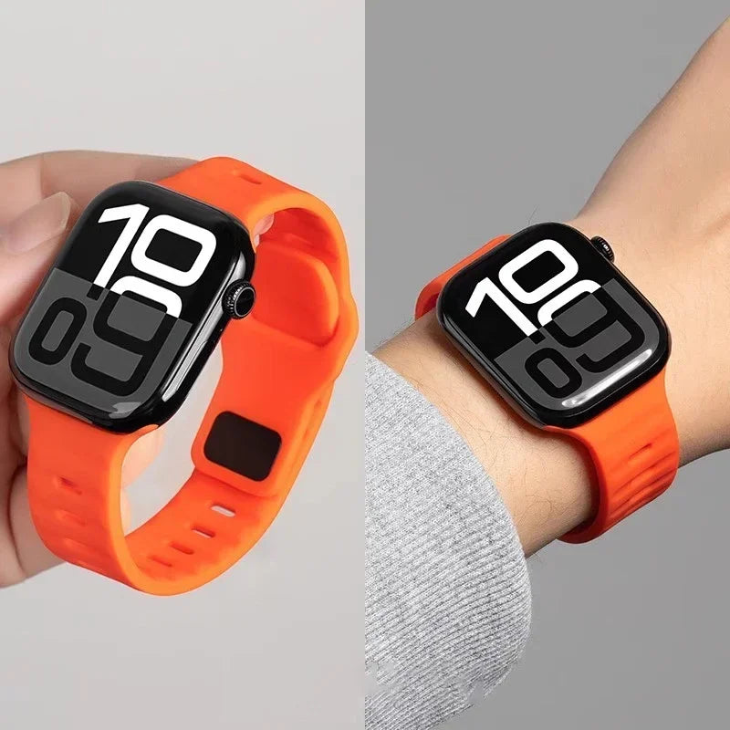 Strap For Apple Watch Band 49mm 44mm 45mm 41mm 40mm 42mm 38mm Soft Silicone sport Bracelet iwatch Serise 8 7 SE 6 5 9 Ultra 49mm